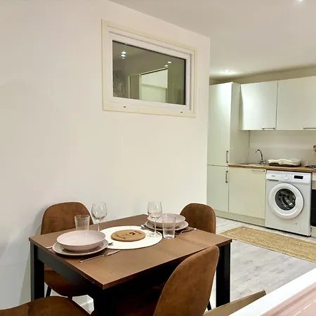 Apartment Appart' Pour 4 Aux Halles De *